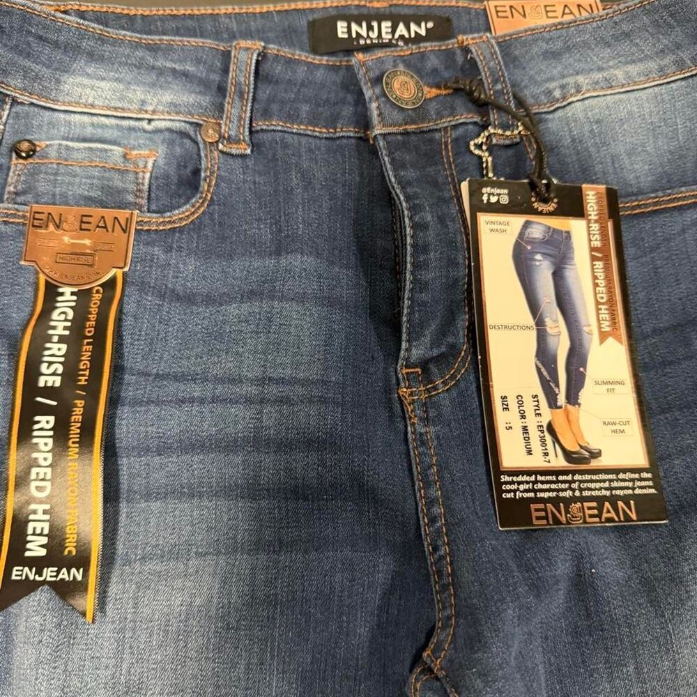 Enjean High Rise Ripped Jeans - Picture 4 of 7